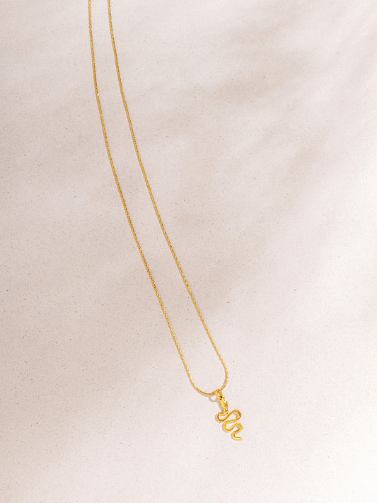 Mamba Swirling Necklace 14K