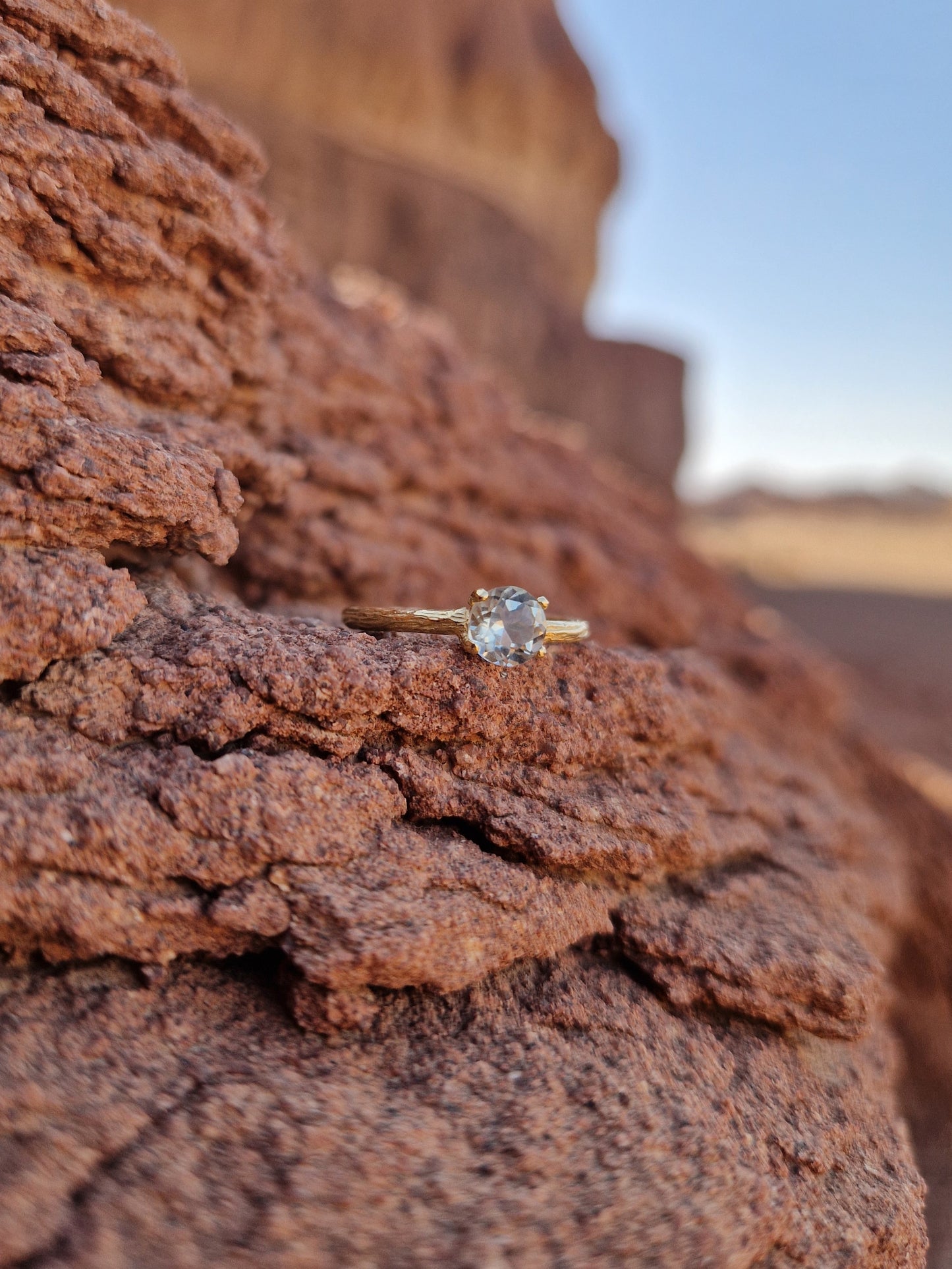 Roots Ring in 14K