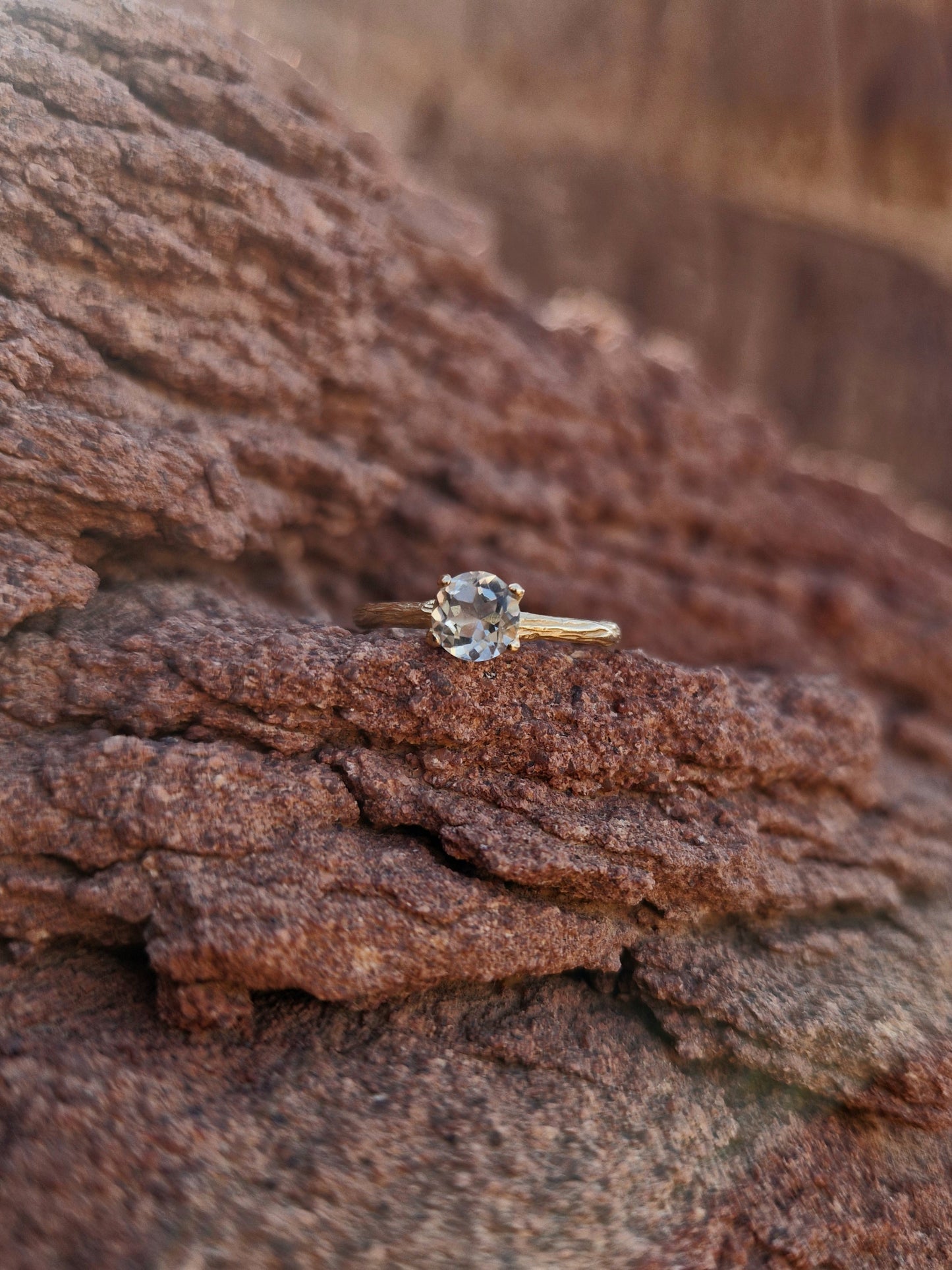 Roots Ring in 14K