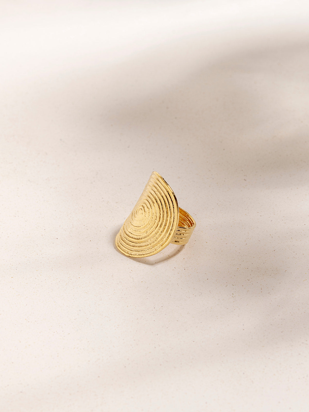 WEZI Moon Ring