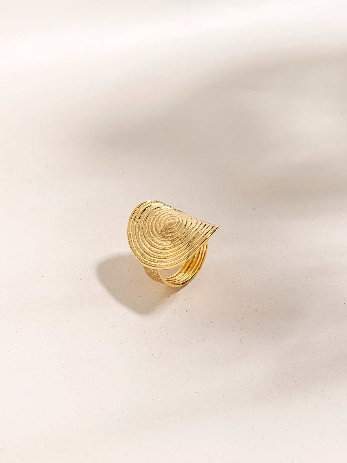 WEZI Moon Ring