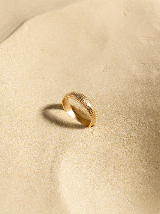 Lines Ring in 14K