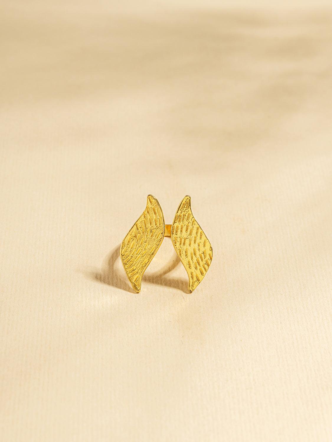 ARTO Open Wings Ring