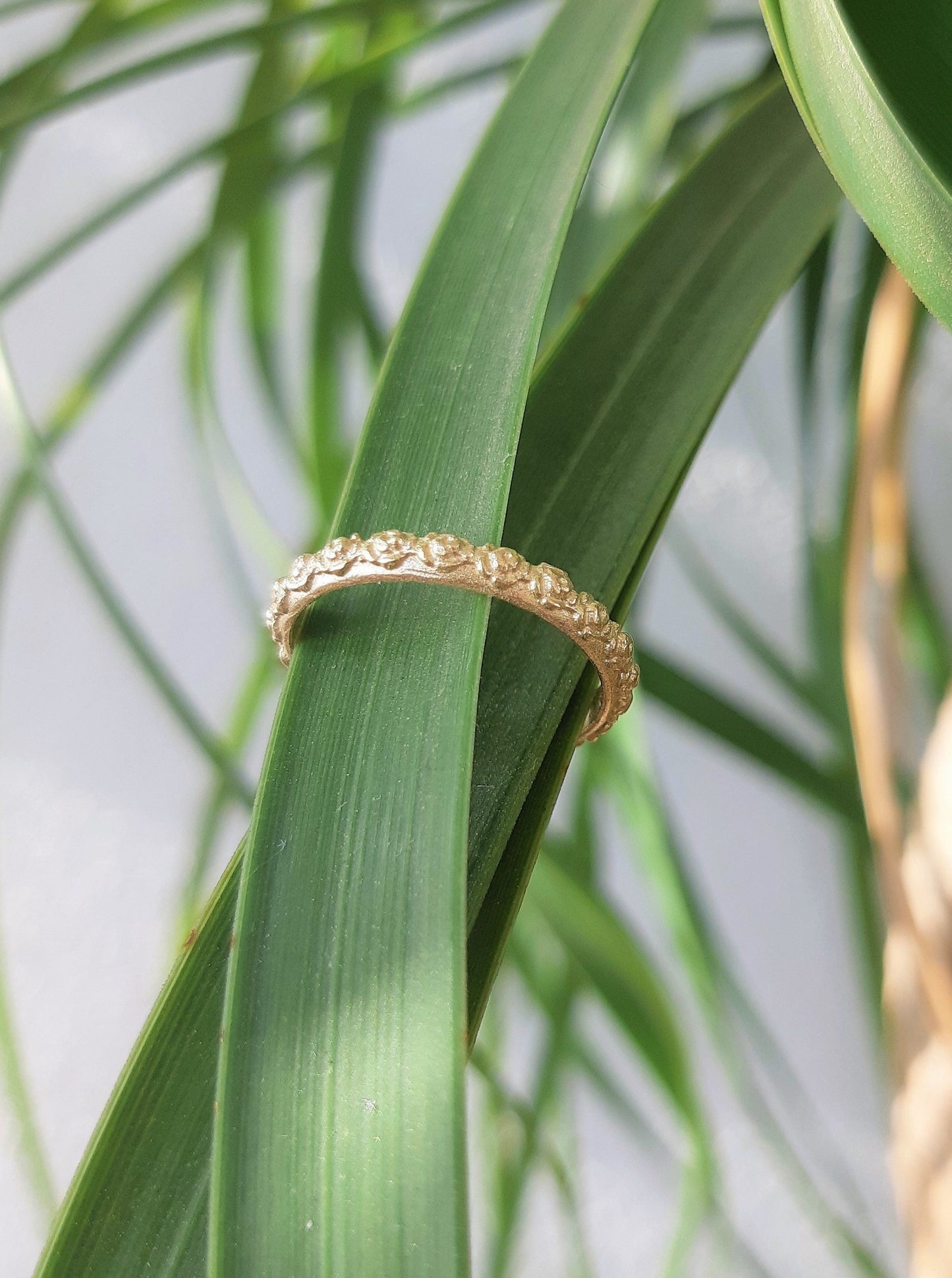 IN BLOOM טבעת פרחים 14K