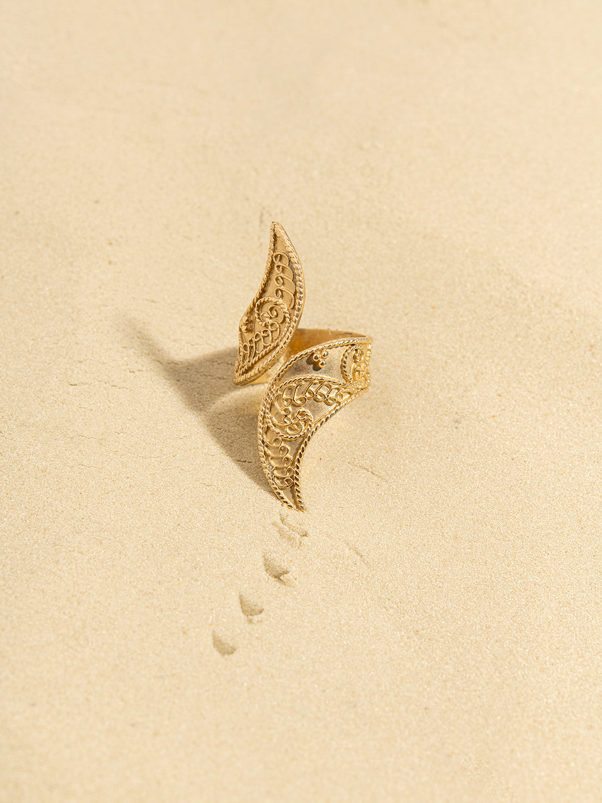 India Ring in 14K