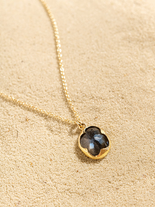 Claw Necklace in 14K