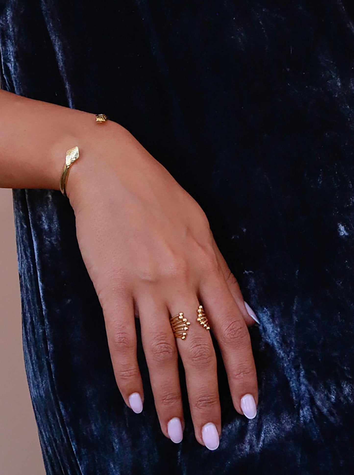 ZOA Open Top Ring