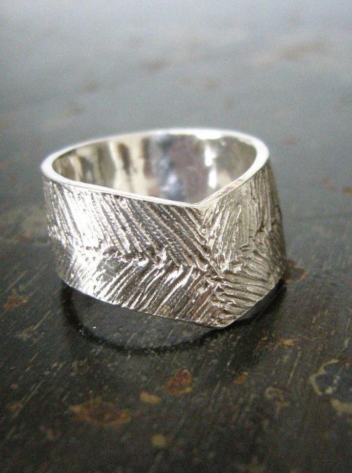 GREEK GODDESS Ring