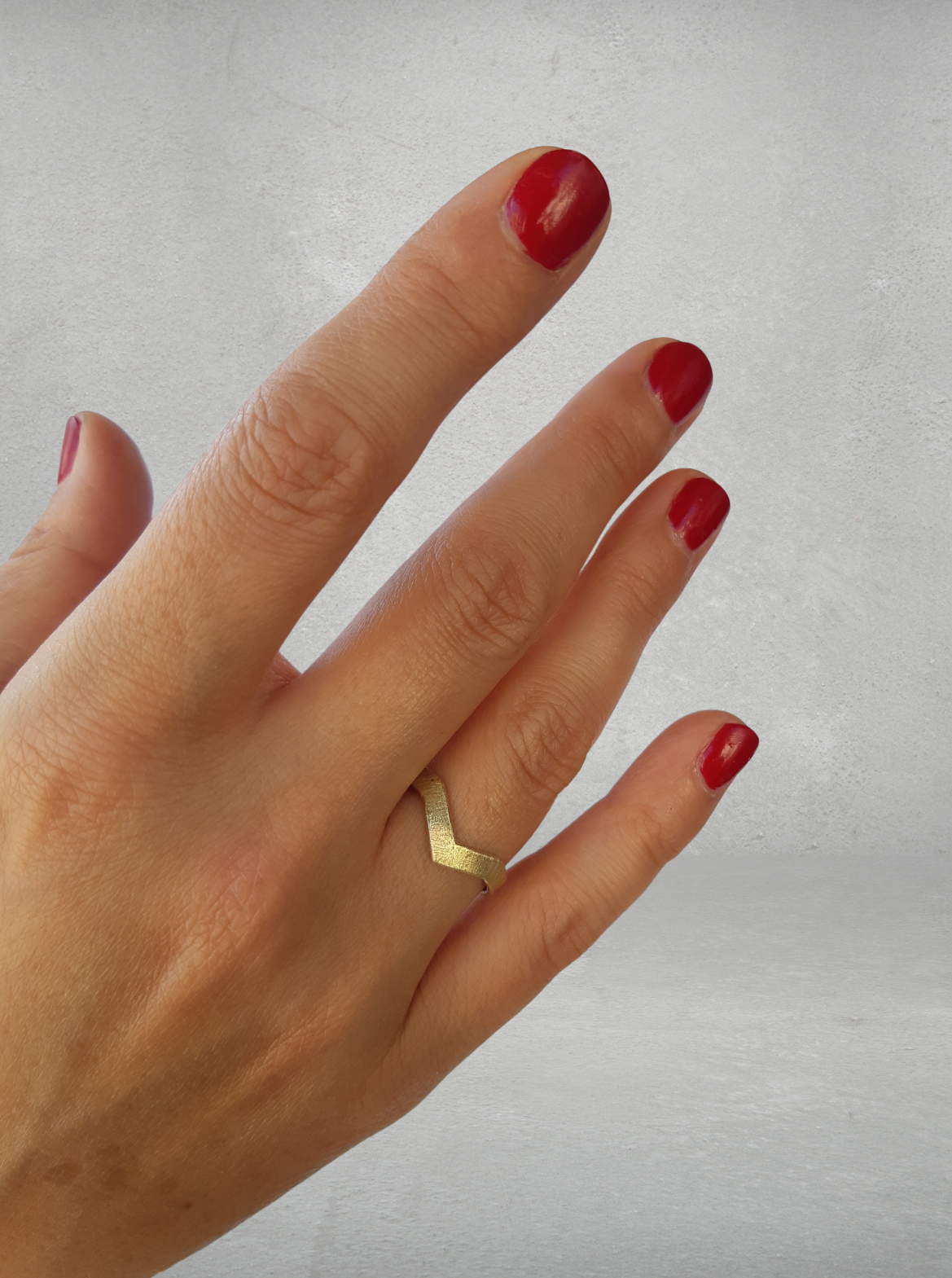 V Ring in 14K