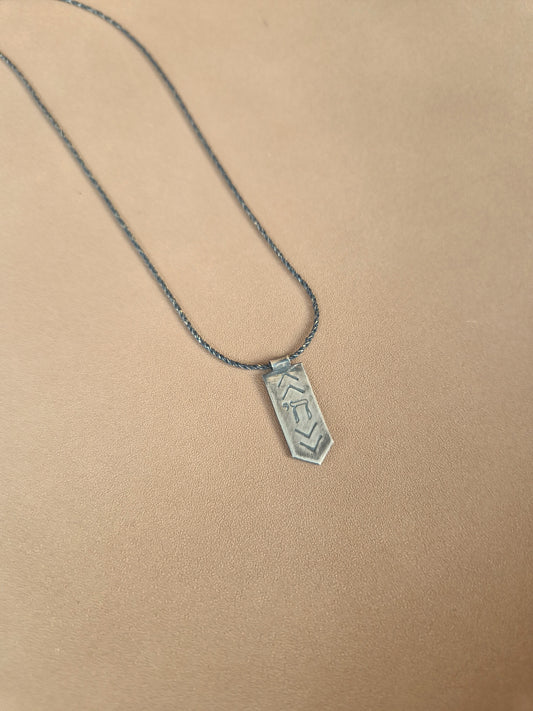 שרשרת קונה לגברים