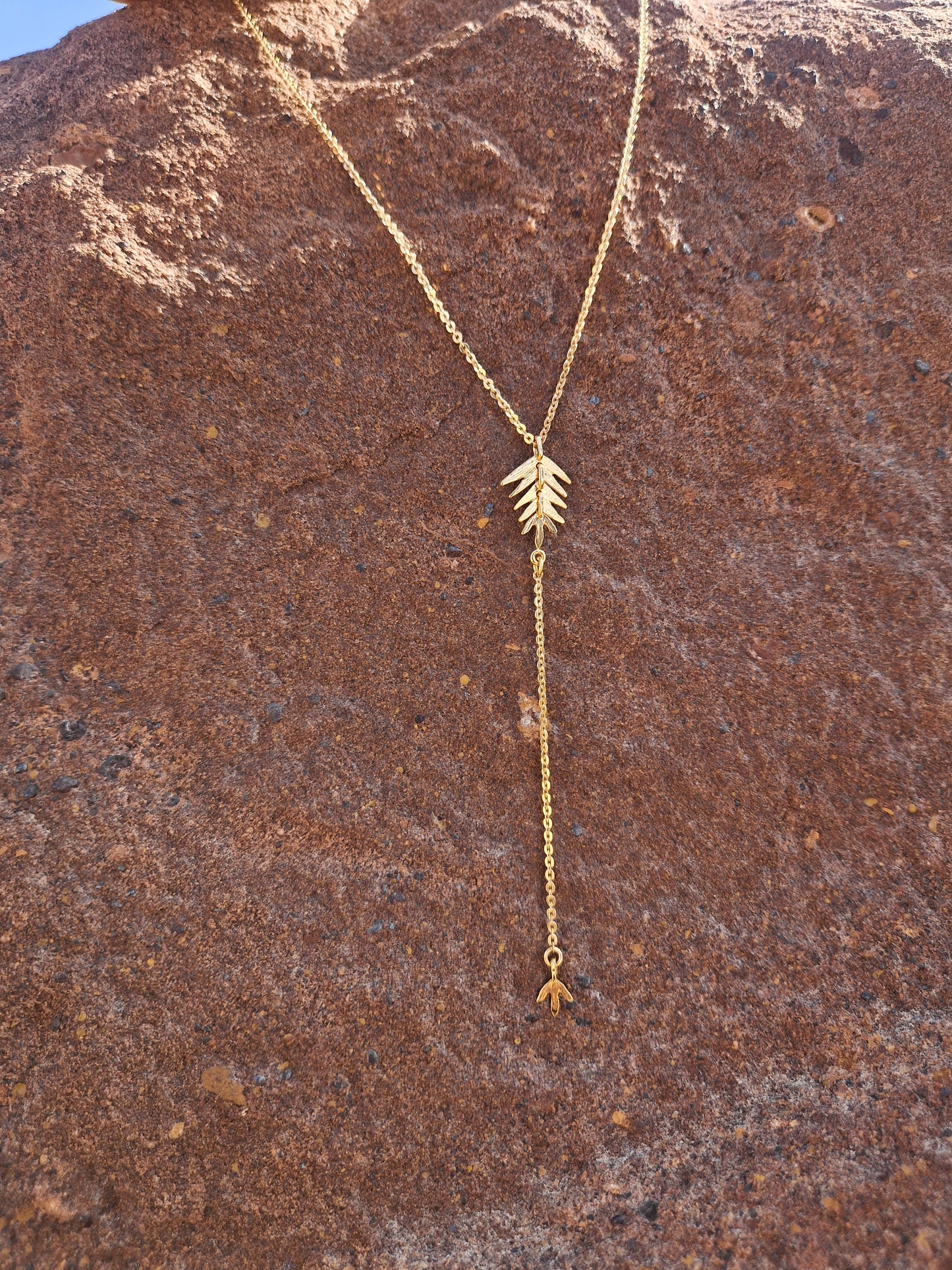 OASIS Y Necklace