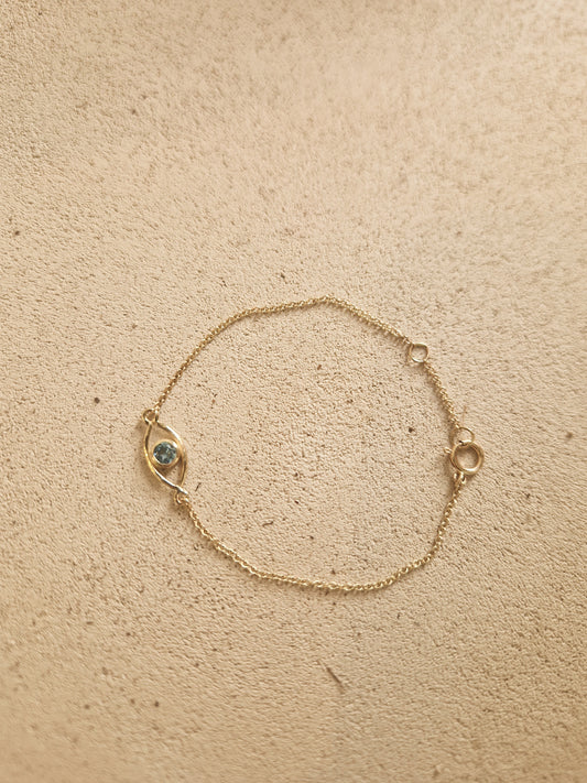 Petit EVIL EYE Bracelet in 14k