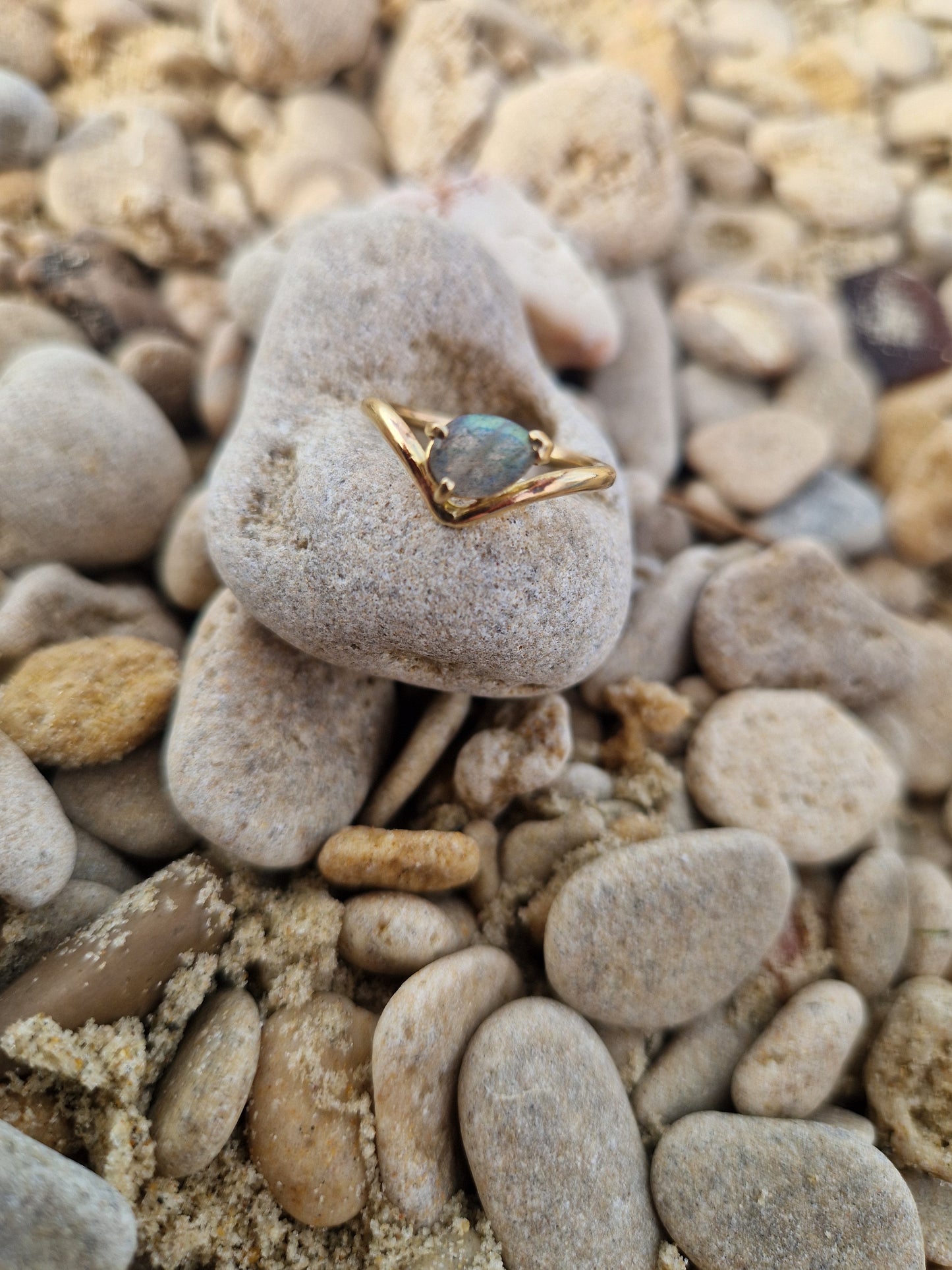 V Drop Ring in 14K