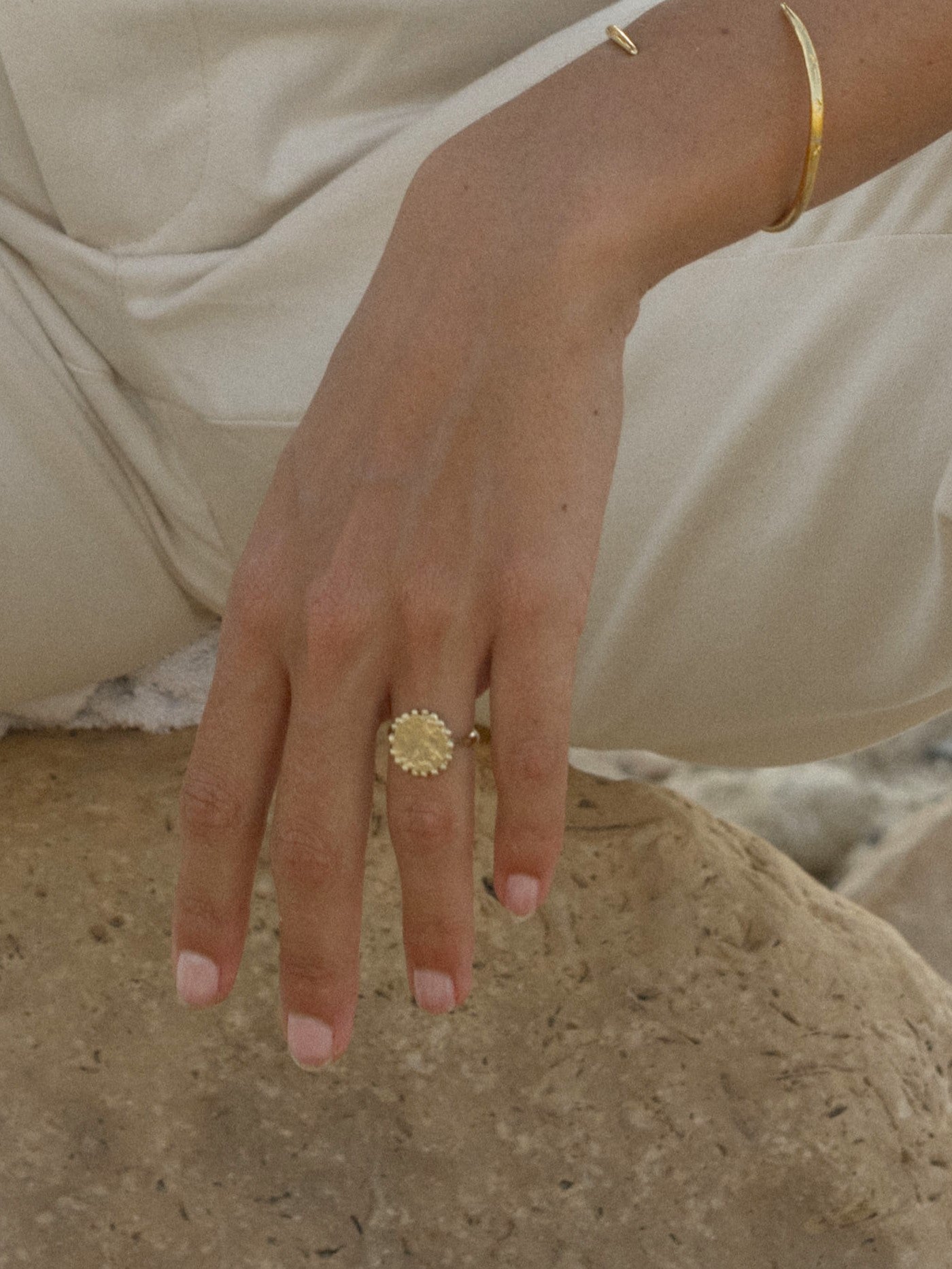 IN BLOOM Signet Ring in 14K